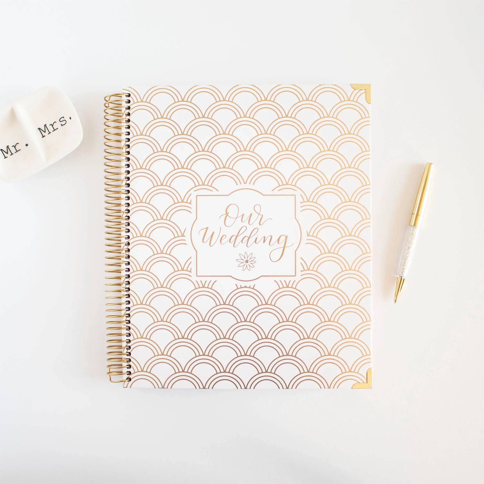 Wedding Planner & Calendar, Gold Scallops - Image 27