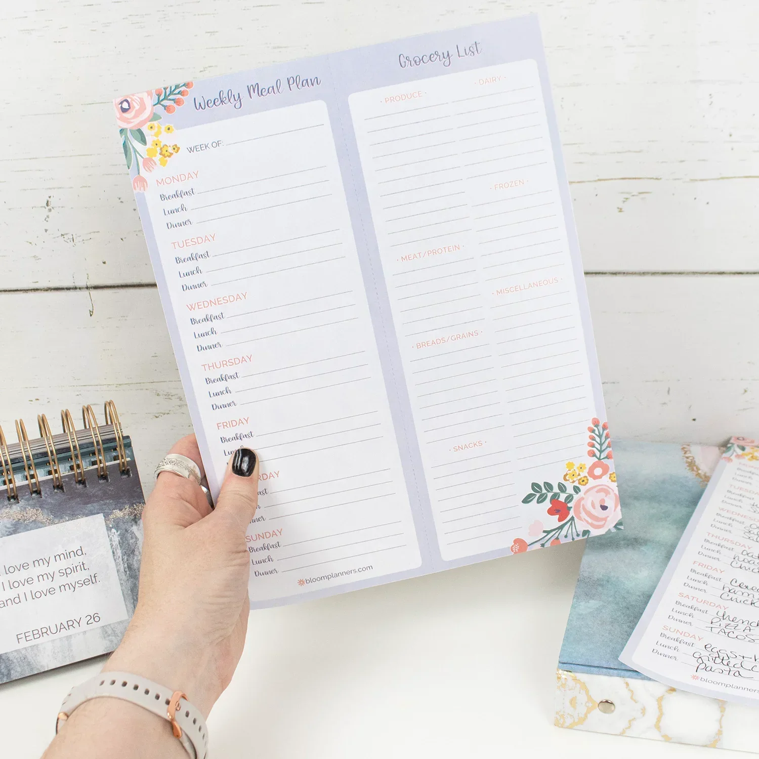 Planning Pad, 8.5" x 11", Meal & Grocery Pad with Magnets, Blue Floral - Image 3